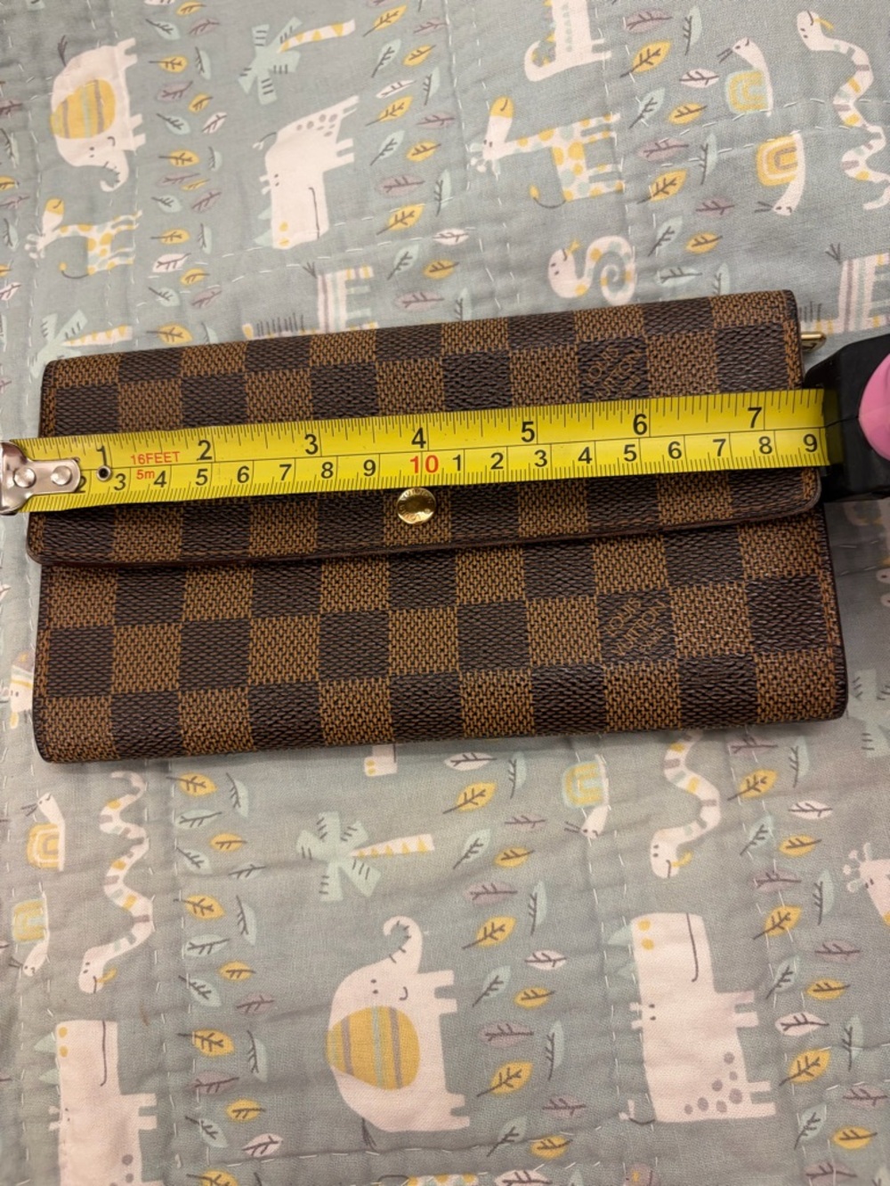Louis Vuitton Sarah Damier Wallet (PRICE FIRM) - Picture 16 of 16